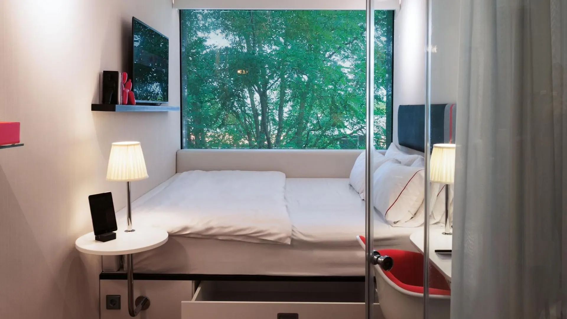 Hotel Citizenm Amsterdam South 4*,